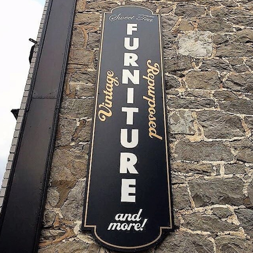 Building Signs